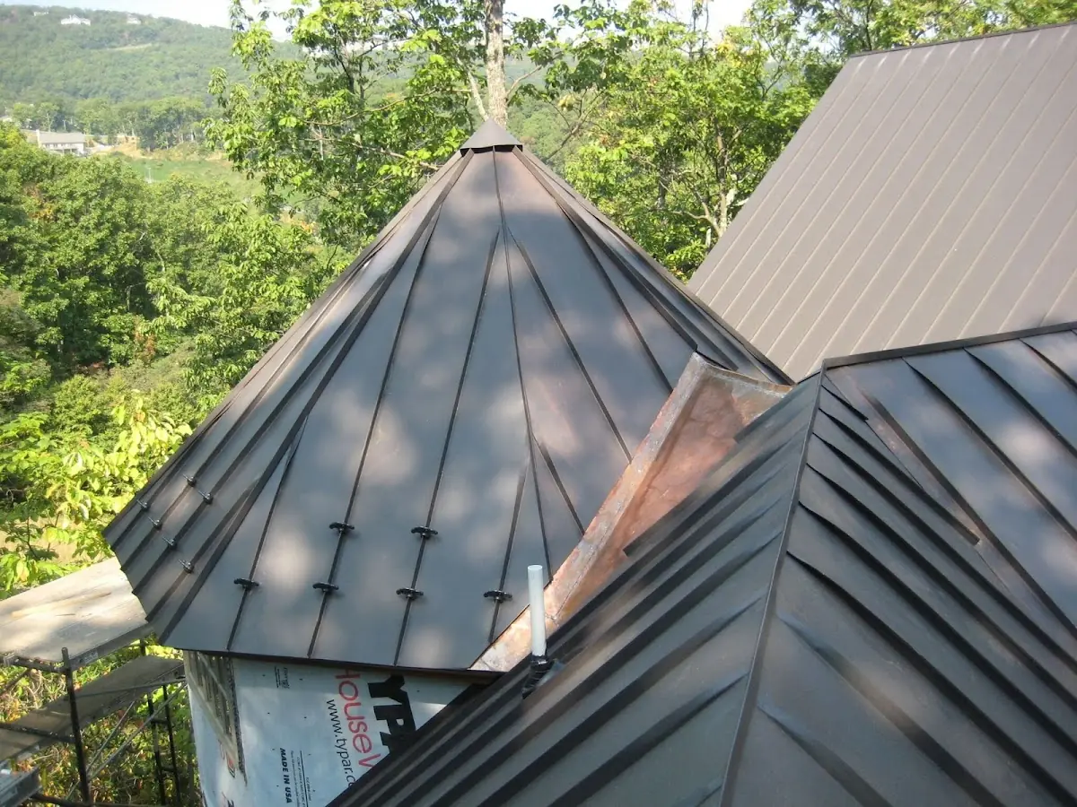 Professional Shingle Replacement & Repair by Craftsman Roofing in Koreatown